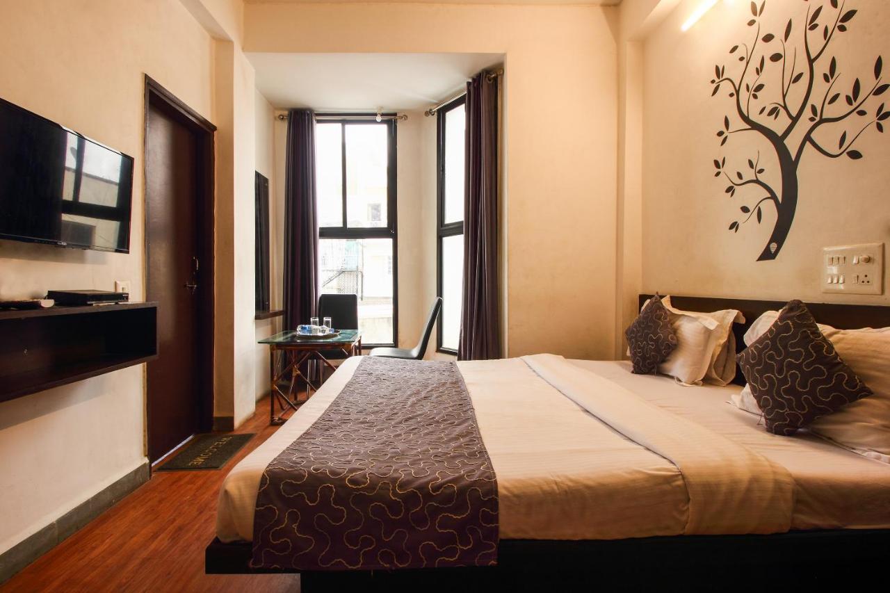 Oyo 3802 Hotel Nirmal Residency Aurangabad  Bagian luar foto
